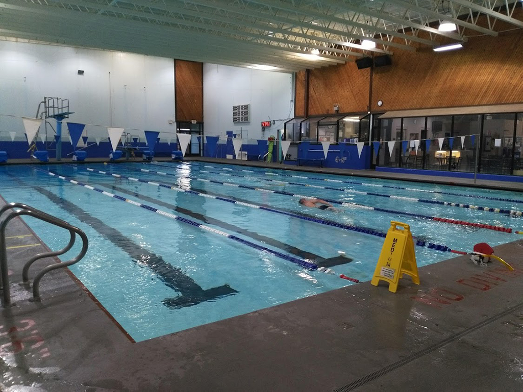 Cascade Swim Center Picture